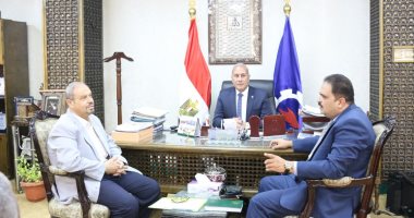 محافظ السويس: 4 ملايين جنيه إعانات للصيادين المتضررين من وقف الصيد