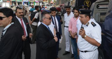 صور.. مدير أمن الإسكندريه يتفقد الخدمات الأمنية وقت الإفطار