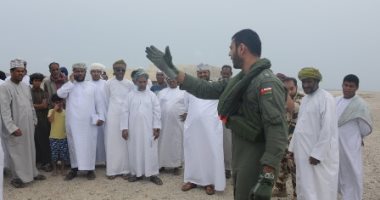 لجنة الطوارىء العمانية تعقد اجتماعا طارئا لبحث مواجهة الإعصار 