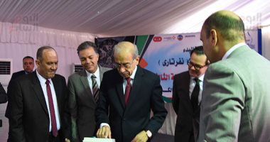 رئيس الوزراء: حريصون على استكمال شبكة المترو لتصل سعتها لـ9 ملايين راكب - صور