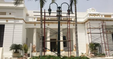 صور.. وضع اللمسات النهائية بالبرلمان تمهيدا لاستقبال الرئيس 2 يونيو المقبل
