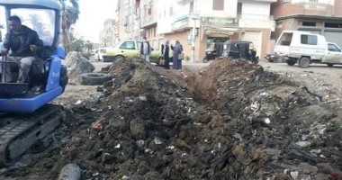 أهالى عدة قرى بدمياط يطالبون بتنفيذ مشروعات الصرف الصحى