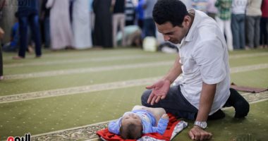 صورة اليوم...الأب القدوة والسند