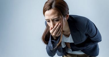 هل يمكن أن يسبب الإجهاد الغثيان والقيء؟