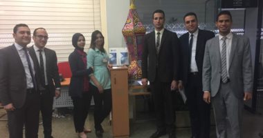 حكاية قبطى فى رمضان.. "يوستينا" تهنئ زملاءها المسلمين بالمصاحف والفوانيس