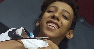 30 يوم فى الخير.. "على" ينزف ووالدته تستغيث لإيجاد متبرع لزرع الكبد