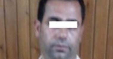 الأموال العامة تضبط نصابا استولى على أموال الشباب بزعم تسفيرهم للخارج
