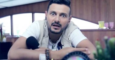 رامز جلال بيعمل "شوبينج" فى سوبر ماركت بالشيخ زايد مع "سبع البرمبة"