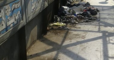 صور.. كوبرى مشاه بين حلمية الزيتون والمطرية يستخدم كوكر لتعاطى المخدرات