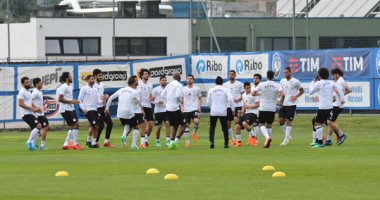 المنتخب يتناول إفطاره فى "الملعب" قبل ودية كولومبيا