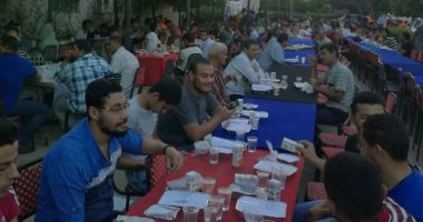 الأزهر يقيم مائدة إفطار للطلاب غير المقيمين بالمدينة الجامعية