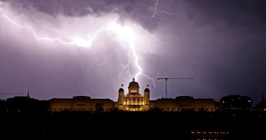 إصابات واعتقالات فى اقتحام الاحتلال الإسرائيلى مخيم الأمعرى برام الله