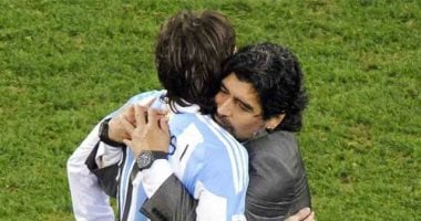 مارادونا: ميسي لم يحصل على المعاملة التي يستحقها في برشلونة  