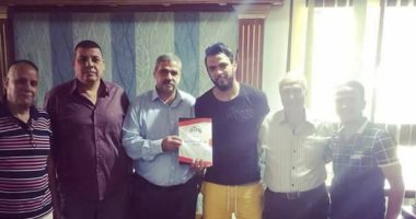 صور.. دمنهور يتعاقد مع 3 لاعبين جدد