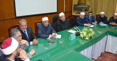 وزير الأوقاف: لا يسمح لغير المصرح لهم بالخطابة بالإشراف على الاعتكاف