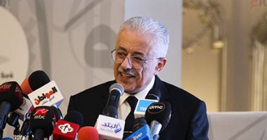 وزير التعليم: ساعات اليوم الدراسى ثابتة.. ولا تغيير فى إجازة السبت