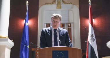 رئيس وفد الاتحاد الأوروبى: ملتزمون بدعم مصر فى حربها ضد الإرهاب..نتعاون معها فى مجالات الهجرة والتجارة لتعزيز التنمية.. 1.3 مليار يورو إجمالى التعاون الإنمائى.. ونتمنى لصلاح الشفاء والتوفيق للفراعنة بكأس العالم