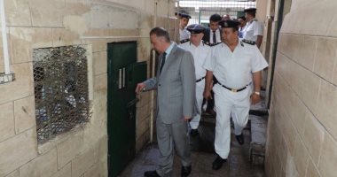 صور..مرور مفاجىء لمدير أمن الإسكندرية على قسم شرطة سيدى جابر