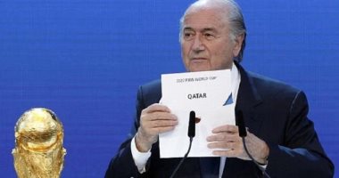 بعد اعترافات بلاتر.. هل يتم سحب كأس العالم 2022 من قطر؟ .. رئيس الاتحاد الدولى السابق يؤكد تواطؤ فيفا فى ملف المونديال.. ويعترف: بلاتيني تعرض للضغط السياسي للموافقة.. وعمليات سوداء للإمارة لتشويه المنافسين
