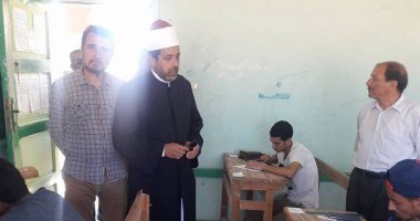 رئيس المنطقة الأزهرية بجنوب سيناء يتفقد لجنة أبو زنيمة الثانوية