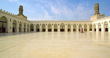 السر فى المسجد.. قصة الحاكم بأمر الله مانع الملوخية وارتداء الشباشب فى القاهرة