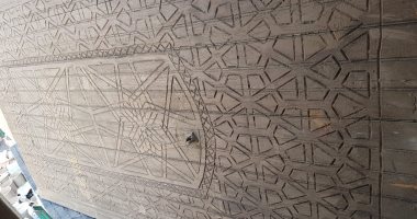 الآثار بدمياط تصادر بابا أثريا يعود للعصر العثمانى قبل تهريبه لأمريكا