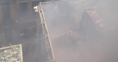 حريق فى عقار قديم بالإسكندرية.. والحماية المدنية تسيطر عليه