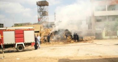 صور.. الحماية المدنية تسيطر على حريق بمنطقة الصنايع بسمنود دون إصابات