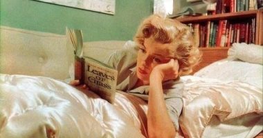 من وجهة نظر الطب النفسى.. لماذا انتحرت مارلين مونرو؟