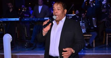 شاهد.. كواليس تسجيل عبد الباسط حمودة لـ أجدد أغانيه