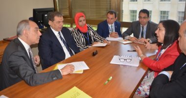 وزير القوى العاملة يلتقى المسئولين بمنظمة العمل الدولية