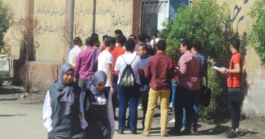 إصابة مراقب لجنة ثانوى بطما بسوهاج بحالة إغماء ونقله إلى المستشفى