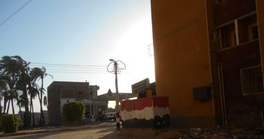 صور.. محافظ سوهاج يكلف بسحب مياه الصرف الصحى من عمارات الإسكان بجهينة