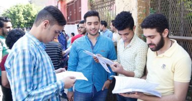 طلاب ثانوية بالجيزة: فقرة "لمحات من حياه العقاد" لم نتوقعها
