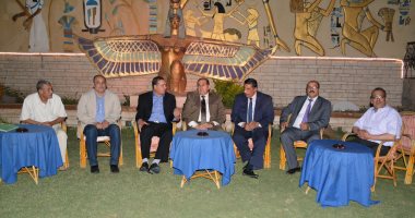 صور.. محافظ سوهاج ورئيس الجامعة يحضران حفل إفطار نقابة المهن العلمية