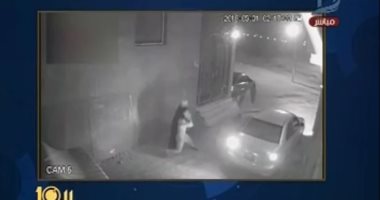 وائل الإبراشى يعرض فيديو لمحاولة اختطاف شاب بالشرقية