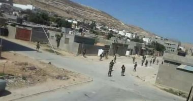 الجيش الليبى يعلن السيطرة على منطقة شيحا الغربية بالكامل فى مدينة درنة 