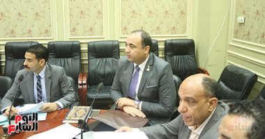 "إسكان البرلمان": عدم تطبيق قانون البناء الموحد أدى لتفاقم ازمة العشوائيات - صور