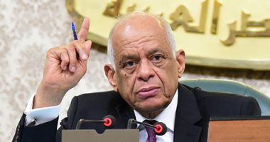 "عبد العال" يُناشد النواب عدم التخلف عن دعوة وزير الدفاع لزيارة متحف القوات الجوية