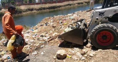 رفع 11 طن قمامة ومخلفات صلبة فى حملة بمركز دار السلام بسوهاج