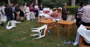صور.. تحطيم النادى السويسرى بعد "خناقة بلدى" بين بودى جاردات الحركة المدنية