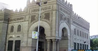 وزير الكهرباء وأعضاء المحامين وعدد من النواب يشاركون فى جنازة رجائى عطية 