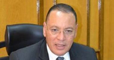 رئيس جامعة القناة يشيد بمحافظ الإسماعيلية فى إنهاء إجراءات البحوث المجتمعية الطلابية
