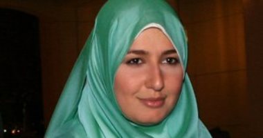 اعرف سر غضب حلا شيحة من جمهورها بعد نشر صور من أفلامها القديمة