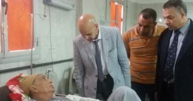 وكيل "صحة الشرقية" يتفقد لجان دبلوم التمريض و يجازى ممرضات مستشفى الزقازيق
