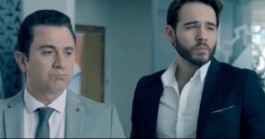 أحمد سعيد عبدالغنى سبب دخول كارولين الشركة فى الحلقة الـ 25 من رسايل