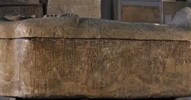 العثور على تابوت أثرى يزن 30 طنا أسفل عقار فى الإسكندرية