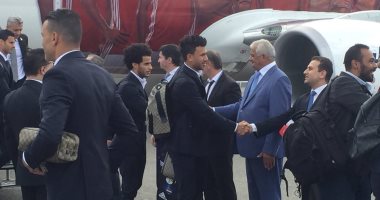 أخيرا الفراعنة فى روسيا.. المساندة واجب على الجميع قبل مواجهة أوروجواى الأولى بالمونديال.. انقسام صفحات السوشيال ميديا حول تدعيم نجوم الأهلى أم الزمالك "لا يصح".. وتجاهل الانتقادات مؤقتا