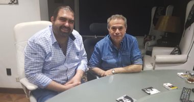 توفيق عكاشة يتعاقد مع قناة العاصمة على برنامج جديد