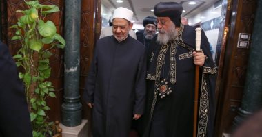 فيديو.. الإمام الأكبر يستقبل البابا تواضروس للتهنئة بعيد الفطر المبارك